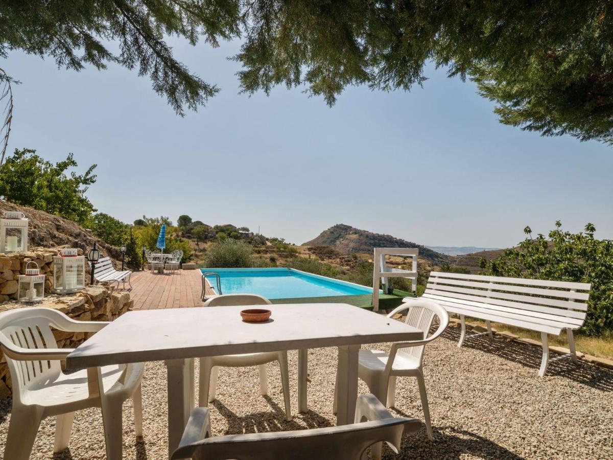 Belvilla By Oyo Modern Villa In Nissoria With Pool Extérieur photo